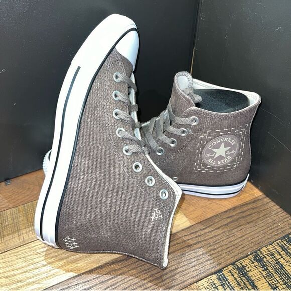 New Converse Chuck Taylor All Star Boro Stitch High Top Mens Sneakers Size 11.5 - Picture 1 of 6